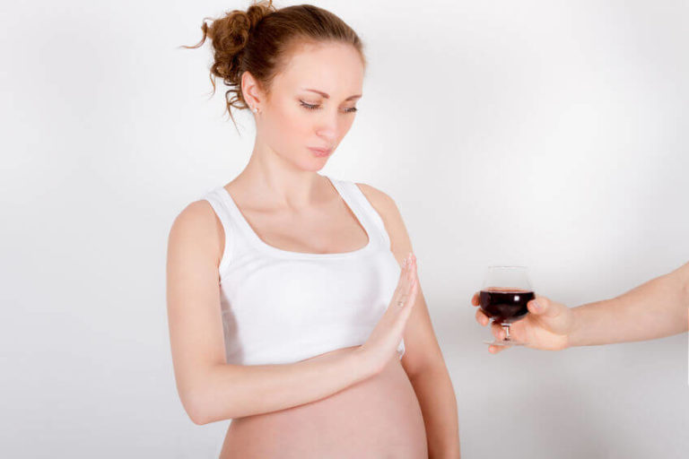 胎児性アルコール症候群とは？妊娠中のアルコール摂取なんでダメ？防ぐための対策方法！